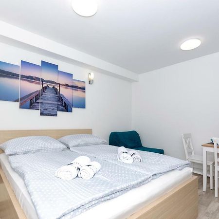 Apartments West Coast スプリト エクステリア 写真