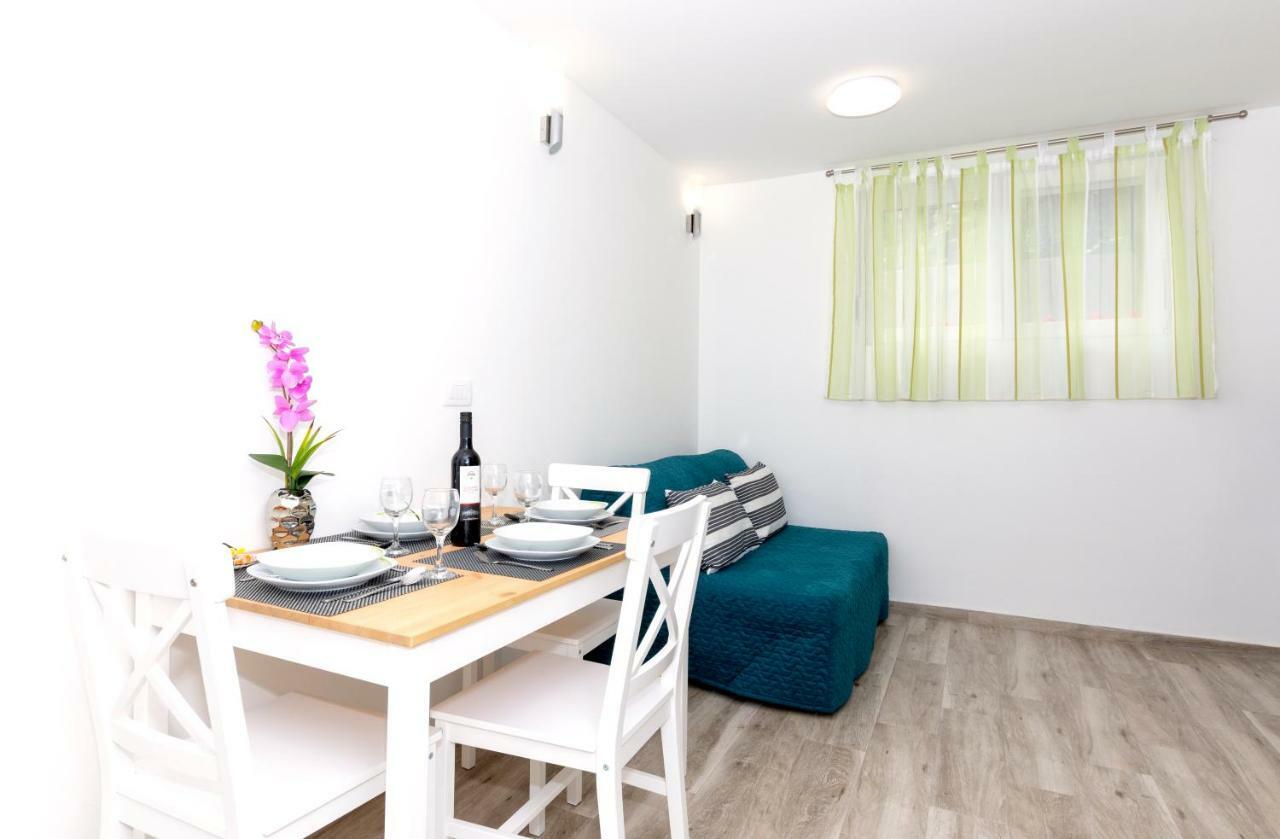 Apartments West Coast スプリト エクステリア 写真