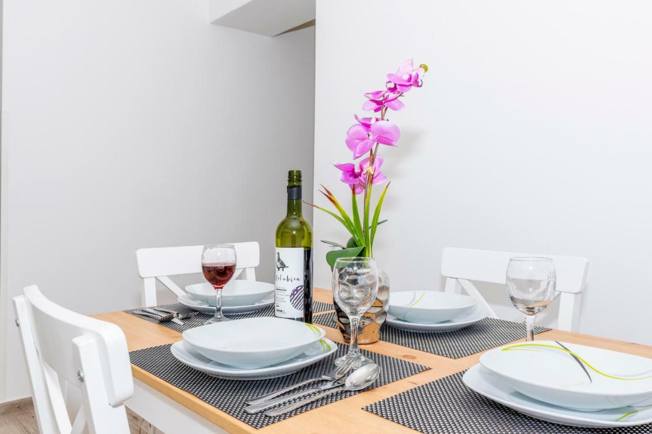 Apartments West Coast スプリト エクステリア 写真